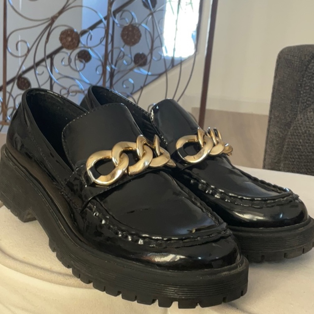 Black chunky loafers